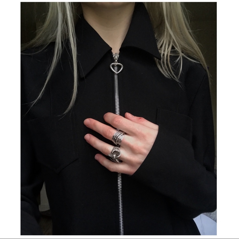Vintage Black Zip-Front Jacket with Heart Pull